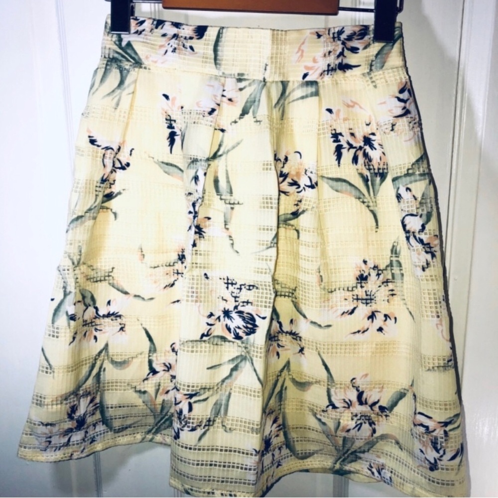 [EMSEXCITE] Floral Mesh Skirt